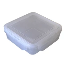 Négyzetes  ételdoboz  0,7 L