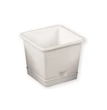 Vízfelszívós, tálcás, szögletes  2 L-es virágtartó