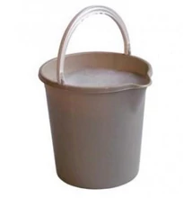 10 L-es csőrös vödör